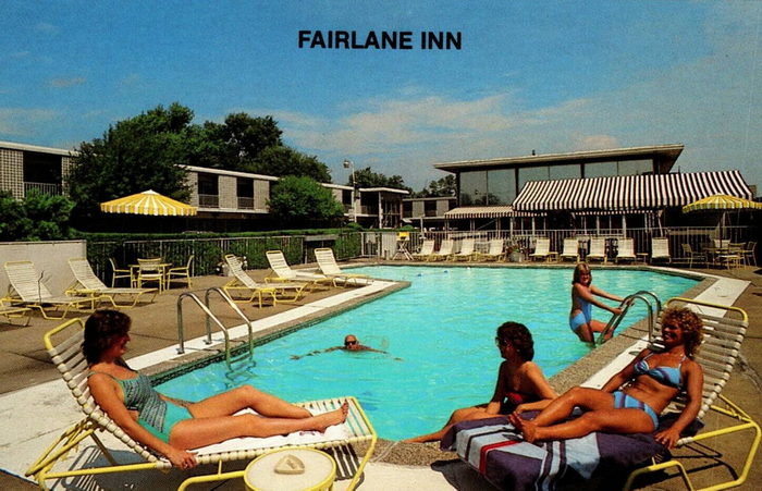Fairlane Inn - Old Post Card